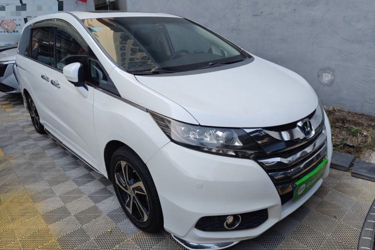 Used Honda Odyssey 2015 Updated Version 2.4L Smart Edition