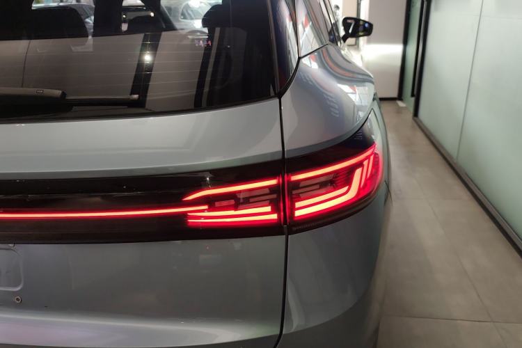 Used Volkswagen ID.4 X 2021 Pro Smart Long-Range Edition