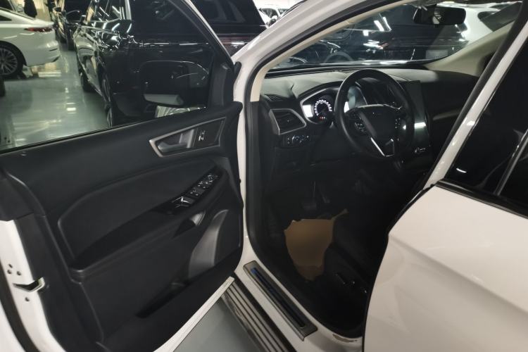 Used Ford Edge 2020 EcoBoost 245 Two-Wheel-Drive Platinum Edition 5 Seats
