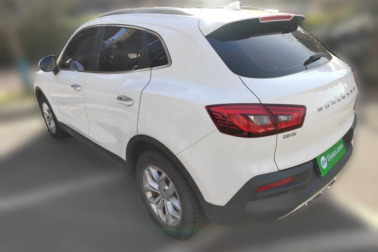 Used BORGWARD BX5 2017 20TGDI Automatic Two-Wheel Drive Pioneer Edition