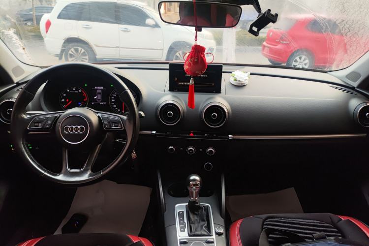 Used Audi A3 2018 30th Anniversary Edition Limousine 35 TFSI Fashion Model