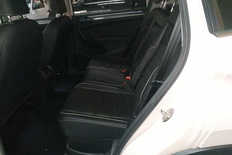 Used Volkswagen Tiguan L 2019 330TSI Automatic Two-Wheel Drive R-Line Flagship Edition China V Standard