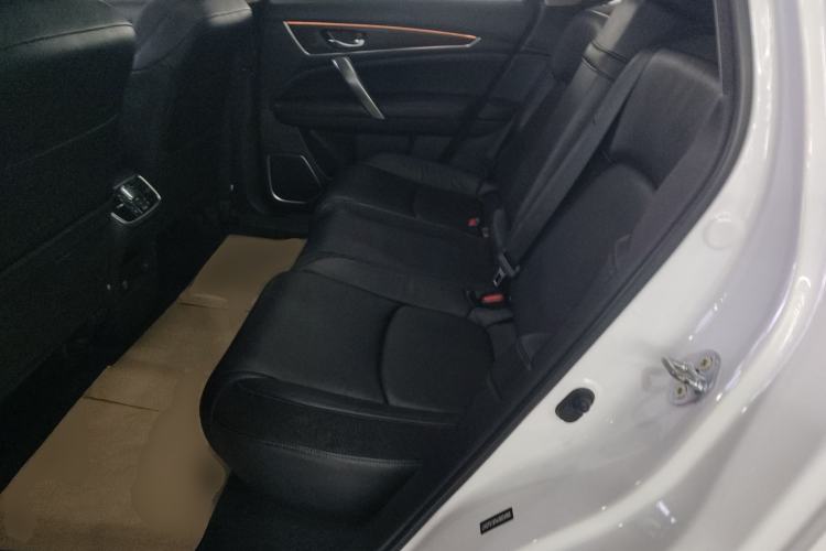 Used Honda Avancier 2017 240TURBO Two-Wheel Drive Premium Edition