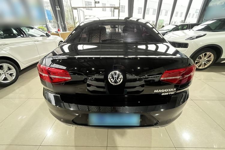 Used Volkswagen Magotan 2018 Facelift 330TSI DSG Luxury Model
