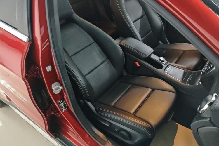 Used Mercedes-Benz GLA 2017 GLA 200 Fashion Model