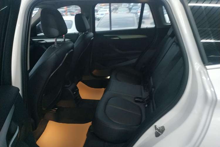 Used BMW X1 2018 sDrive20Li Leading Model
