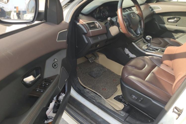 Used Land X7 2015 2.0T Panoramic Prestige Edition