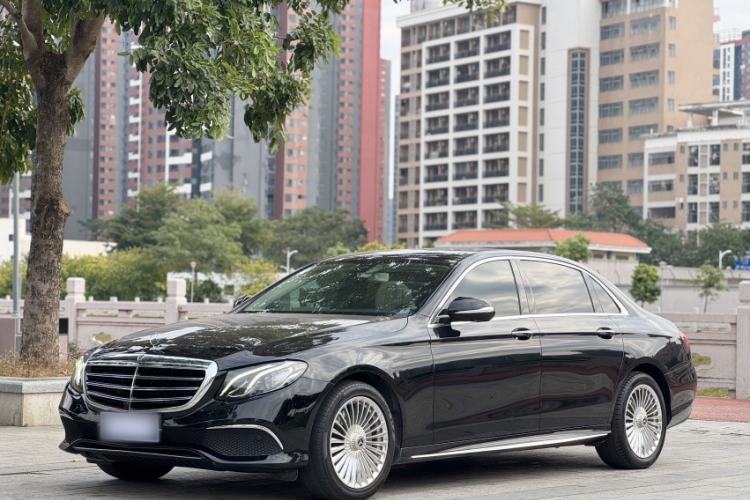 Used Mercedes-Benz E-Class 2019 E 300 L Sporty and Stylish Model