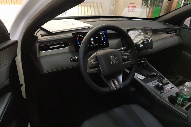 Used BYD Qin PLUS 2025 DM-i Smart Drive 55KM Leading Model
