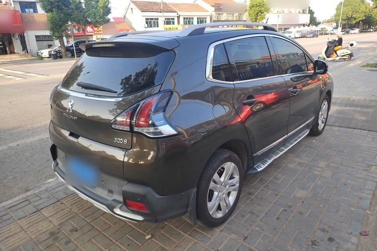 Used Peugeot 3008 2016 2.0L Automatic Classic Edition
