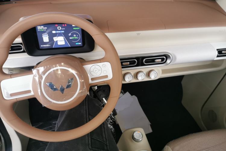 Used Wuling Hongguang MINIEV 2024 3rd Generation 215km Youth Edition