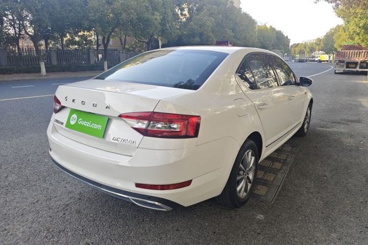 Used Skoda Octavia 2020 TSI230 DSG SmartDrive Luxury Edition