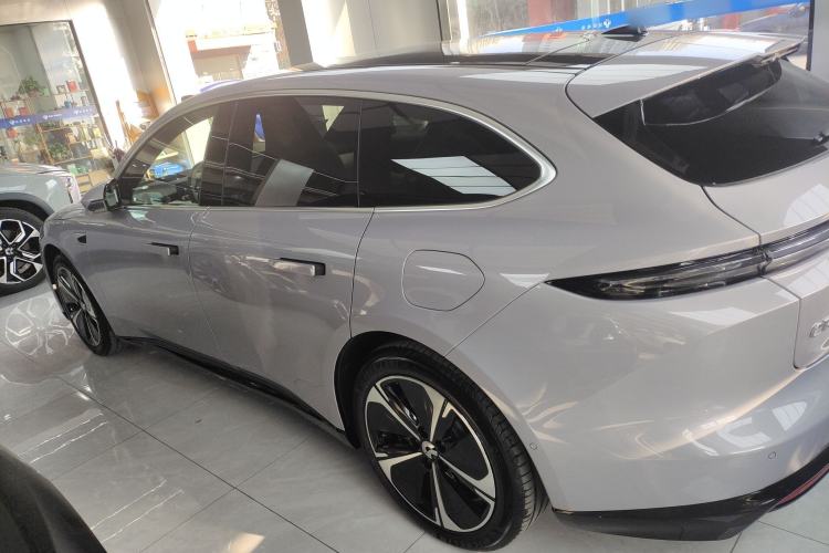 Used Nio ET5T 2025 75 kWh Touring