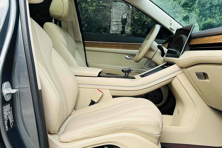 Used Hima AITO M7 2024 1.5T Rear-Drive Plus Version 5 Seats
