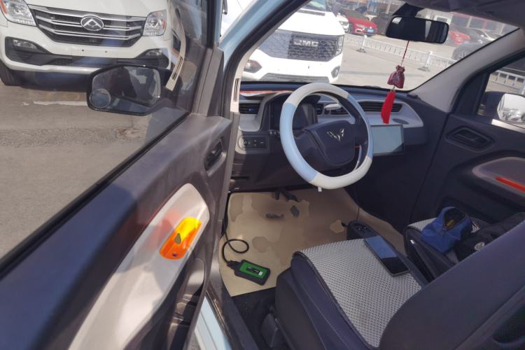 Used Wuling Hongguang MINIEV 2020 Lite Version Lithium Iron Phosphate
