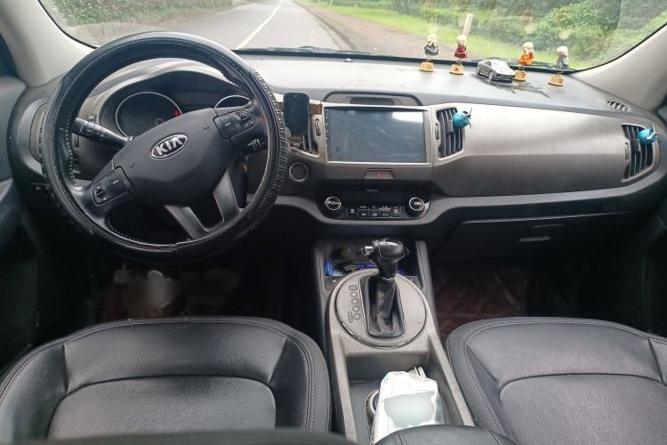 Used Kia Sportage R 2015 2.0L Automatic Two-Wheel Drive DLX Model
