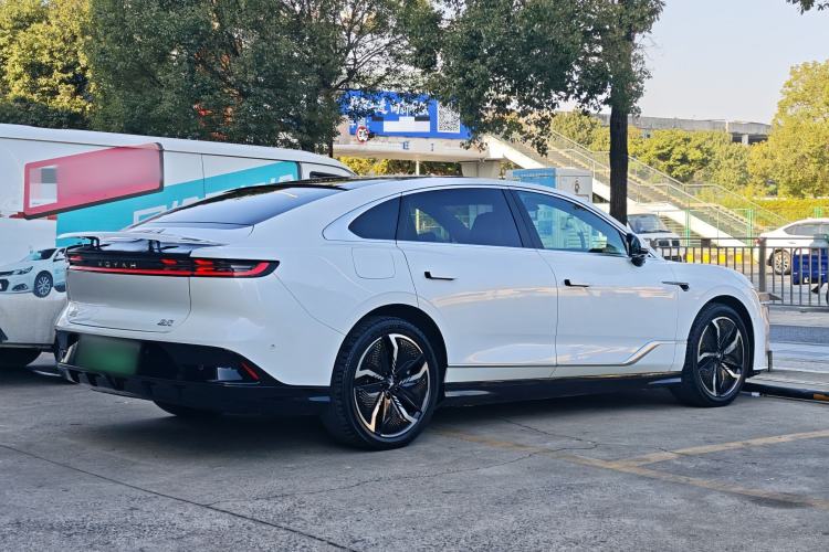 Used VOYAH PASSION 2023 Four-Wheel Drive Standard Edition