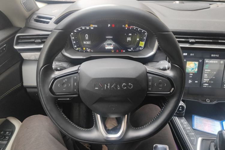 Used Lynk & Co 05 2020 2.0TD Two-Wheel Drive Shine Halo
