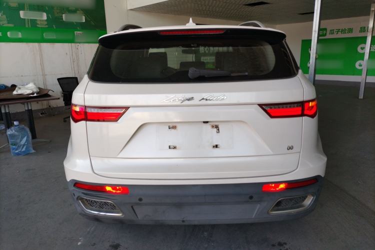 Used Zotye T700 2017 1.8T Dual-Clutch Luxury Model
