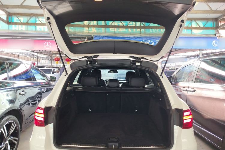 Used Mercedes-Benz GLC 2019 GLC 260 L 4MATIC Luxury Model