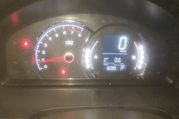 Used Roewe 350 2014 1.5L Automatic Xunyue Version
