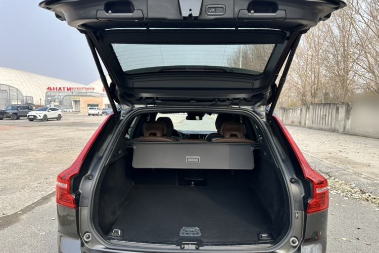 Used Volvo XC60 2021 T5 4x4 Smart Luxury Edition
