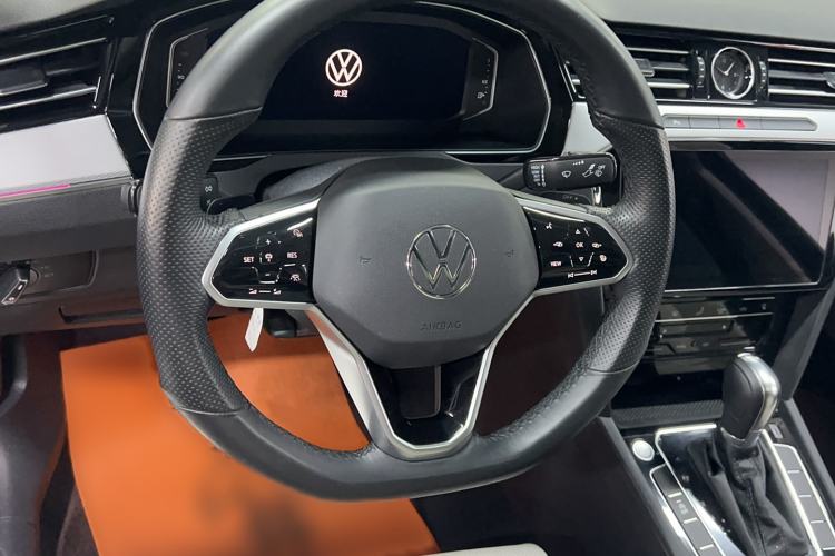 Used Volkswagen Magotan 2023 2 Million Units Commemorative Edition 330TSI DSG Luxury Version