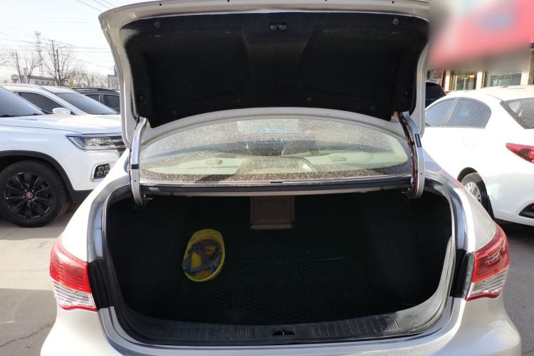 Used Nissan Sylphy 2012 Classic 1.6XE Manual Comfort Edition
