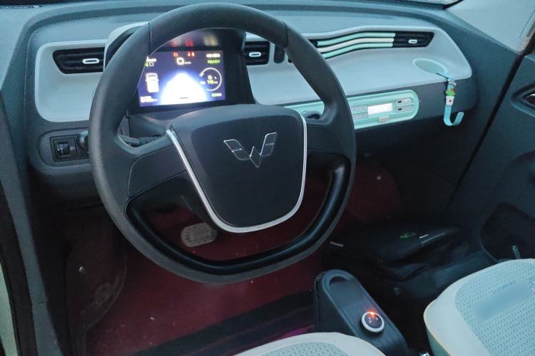 Used Wuling Hongguang MINIEV 2021 Macaron Premium Model – Lithium Iron Phosphate
