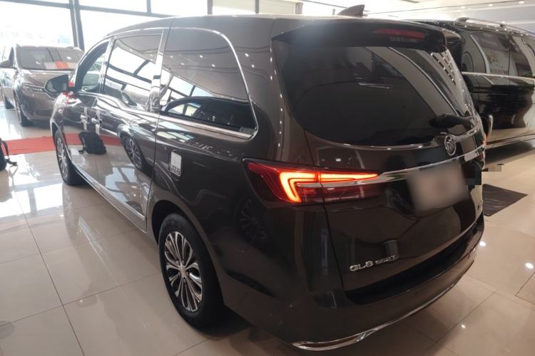 Used Buick GL8 2021 Land Cruiser Executive Class 652T Luxury Model