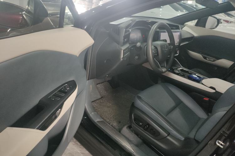 Used Lexus RZ 2023 450e All-Wheel Drive Luxury Edition
