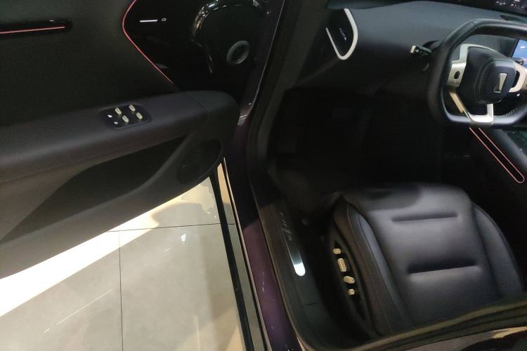 Used  07 2024 Pro+ All-Electric Version
