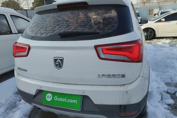 Used Baojun 560 2016 1.8L Manual Elite Version
