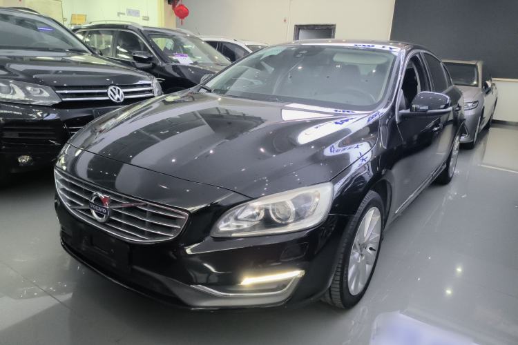 Used Volvo S60 2016 S60L T4 Zhiyuan Edition
