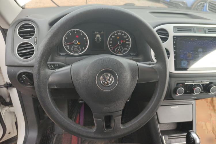 Used Volkswagen Tiguan 2016 280TSI Automatic Two-Wheel-Drive Silk Road Style Edition
