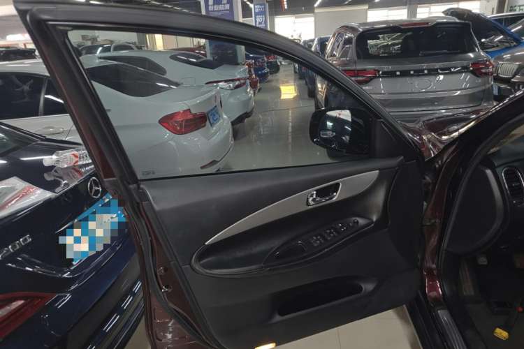 Used Infiniti QX50 2015 2.5L Comfort Edition