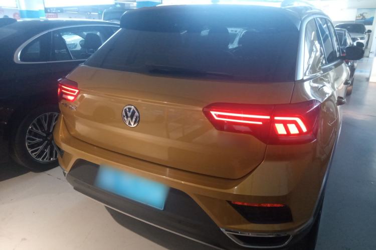 Used Volkswagen T-ROC 2018 280TSI DSG Two-Wheel-Drive Comfort Version China V Standard
