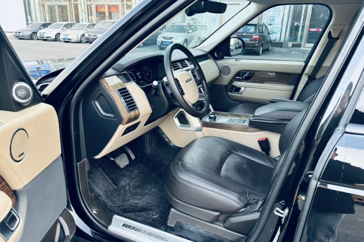 Used Land Rover Range Rover 2019 3.0 SC V6 Long-wheelbase Version
