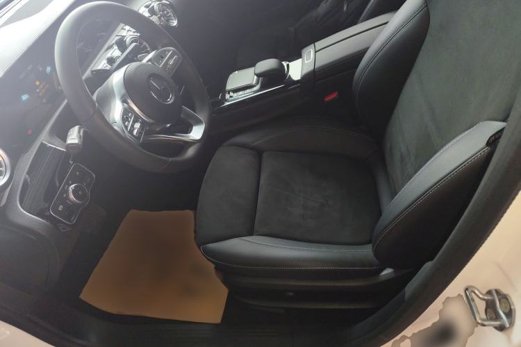 Used Mercedes-Benz A-Class 2022 Revised Version A 200 L Sport Sedan Fashionable Style