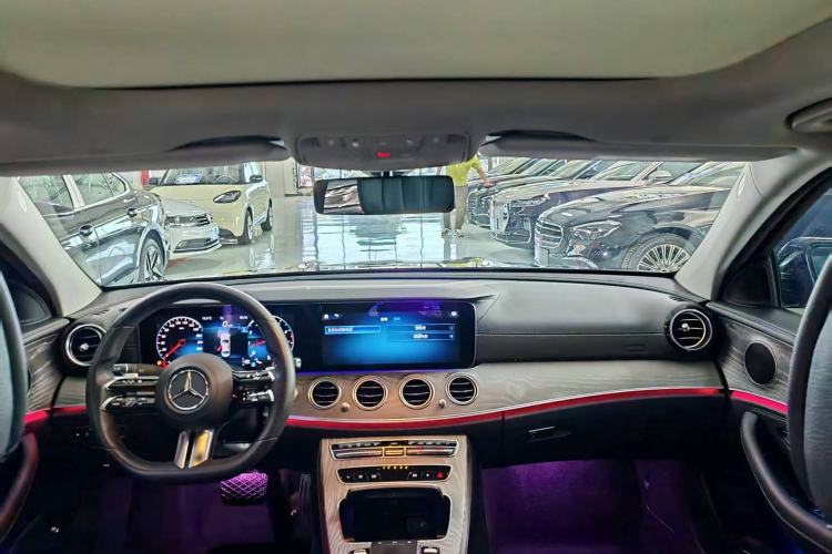 Used Mercedes-Benz E-Class 2022 Second Facelift E 300 L Sporty and Stylish Edition
