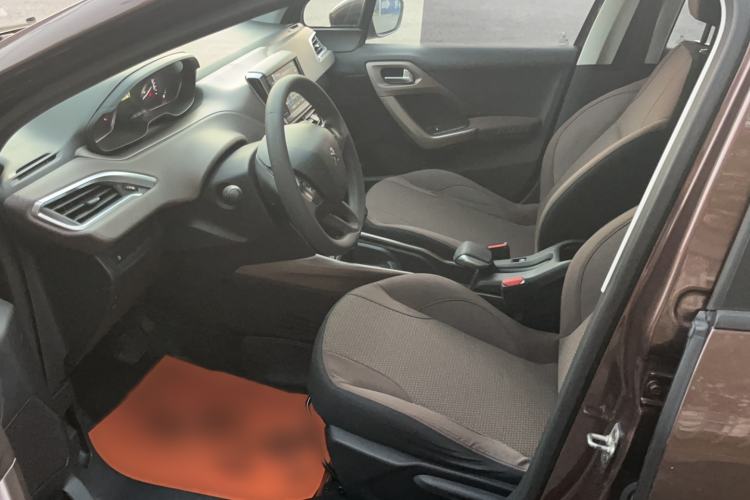 Used Peugeot 2008 2014 1.6L Automatic Fashion Edition
