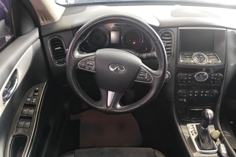 Used Infiniti QX50 2015 2.5L Comfort Edition