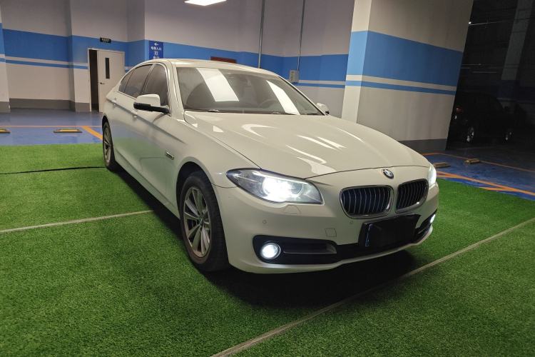 Used BMW 5 Series 2014 520Li Elegant Model
