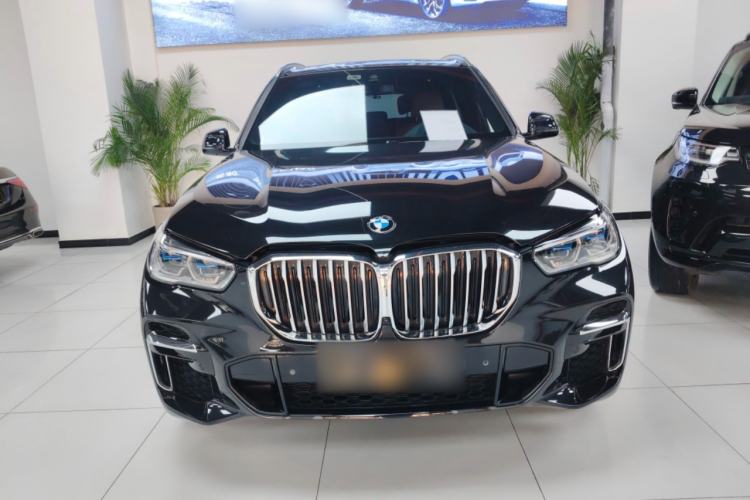 Used BMW X5 2022 Restyled xDrive 40Li M Sport Package
