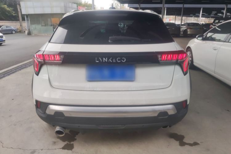 Used Lynk & Co 02 2019 1.5T DCT Two-Wheel Drive Pro Edition China VI Standard
