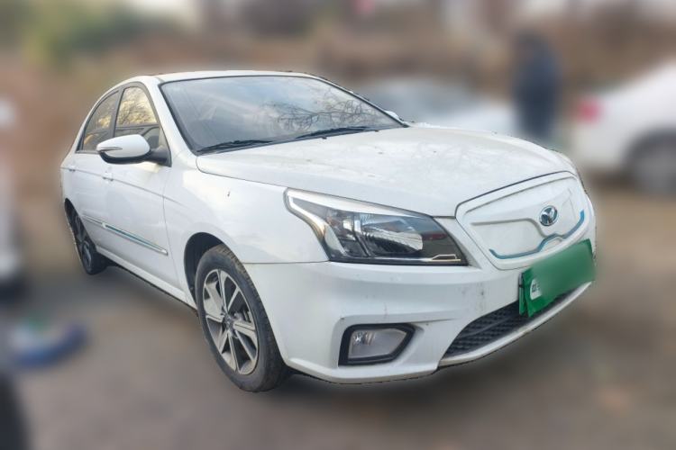 Used  300E 2017 Standard Model