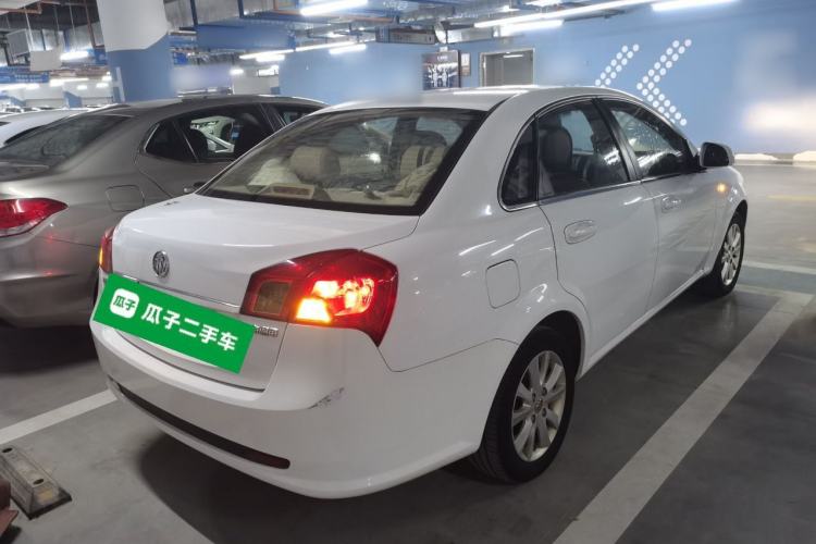 Used Buick Excelle 2013 1.5L Manual Classic Model
