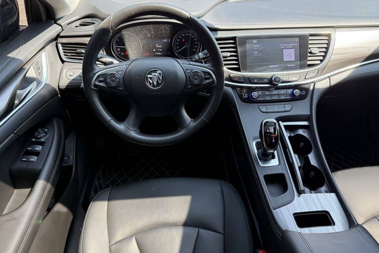 Used Buick LaCrosse 2022 652T Luxury Version
