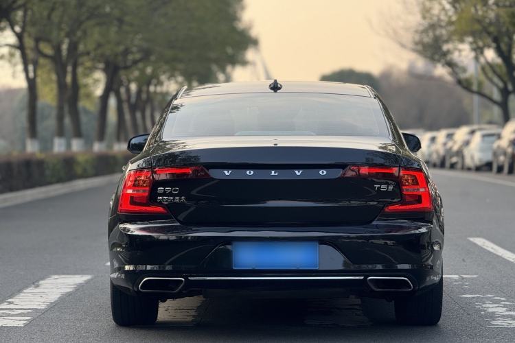Used Volvo S90 2020 T5 Zhiyi Luxury Edition