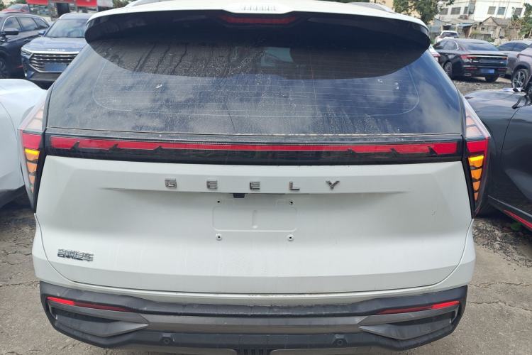 Used Geely Auto FX11 2023 2.0TD DCT Prestige Edition
